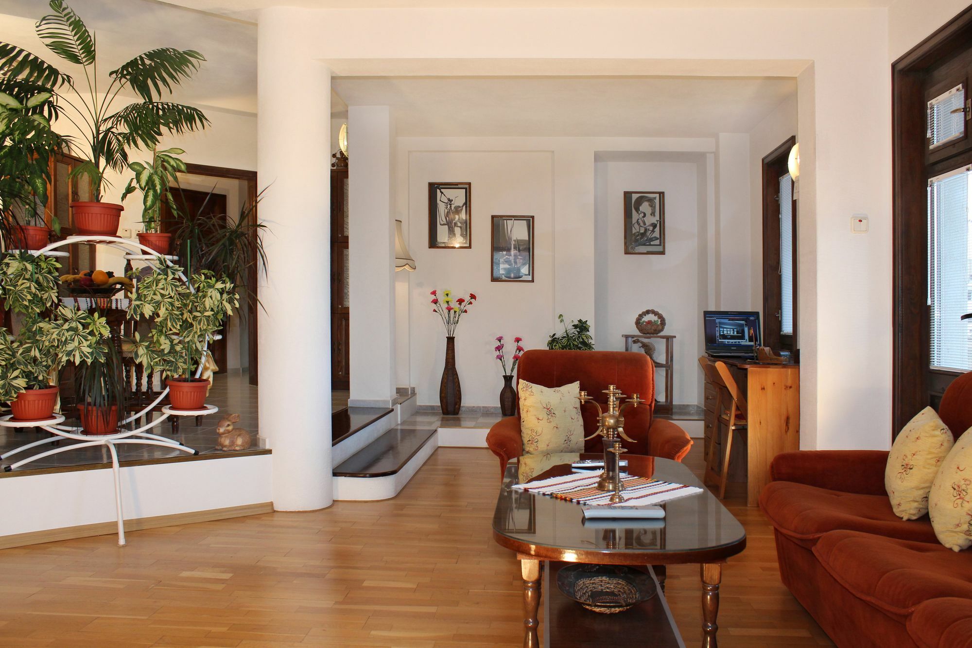 Art Apartments Milchevi Plovdiv Ngoại thất bức ảnh